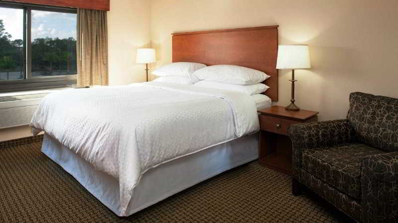 Four Points By Sheraton Fort Myers Airport Eksteriør billede